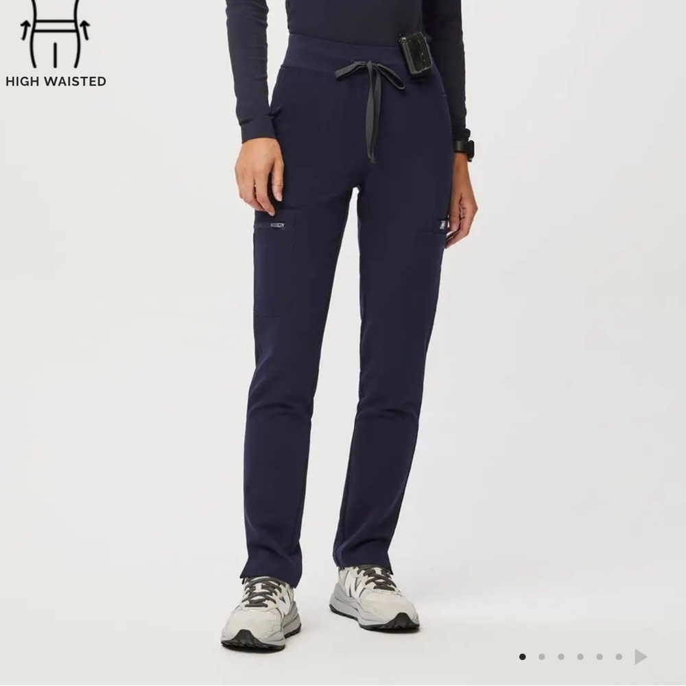 Figs High Waisted Yola Skinny Scrub Pants™